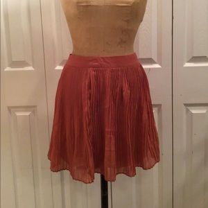 Peach pleated skirt